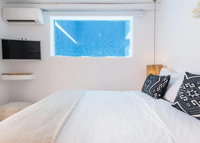 Paoli - Private Pool, Sea View & Jacuzzi וילה *