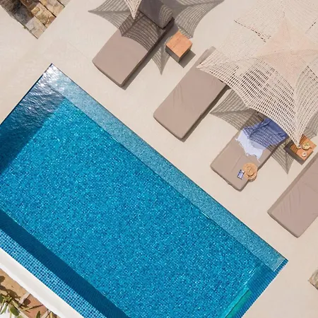 Villa Paoli - Private Pool, Sea View & Jacuzzi