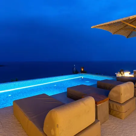 Paoli - Private Pool, Sea View & Jacuzzi Villa Mykonos Town