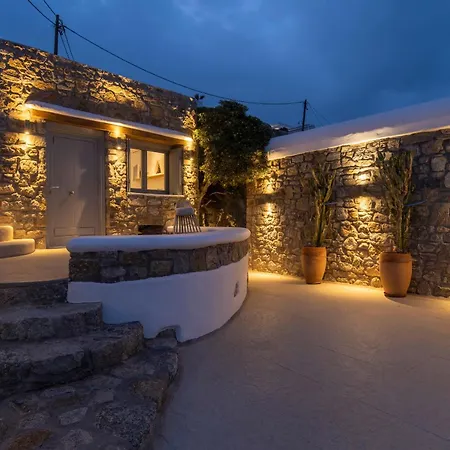 Paoli - Private Pool, Sea View & Jacuzzi Villa Mykonos Town