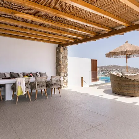 Villa Paoli - Private Pool, Sea View & Jacuzzi